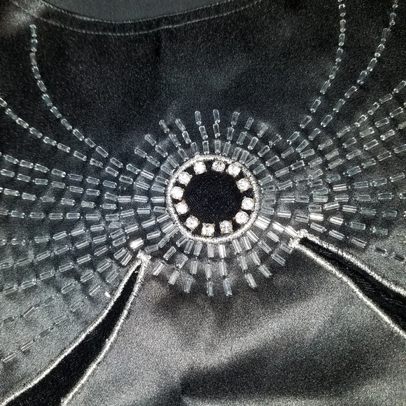 Vinyage LIM YING YING SilkTop - Picture 6 of 10